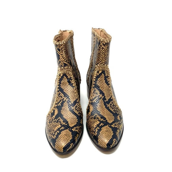 Chelsea & Violet Boots - Picture 2 of 7